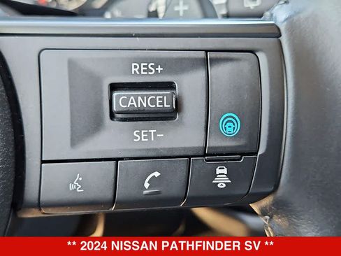 Used 2024 Nissan Pathfinder SV FWD image 23