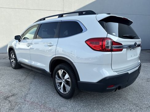 Used 2019 Subaru Ascent Premium AWD/4WD image 5