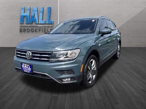 Used 2020 Volkswagen Tiguan SEL AWD/4WD image 1