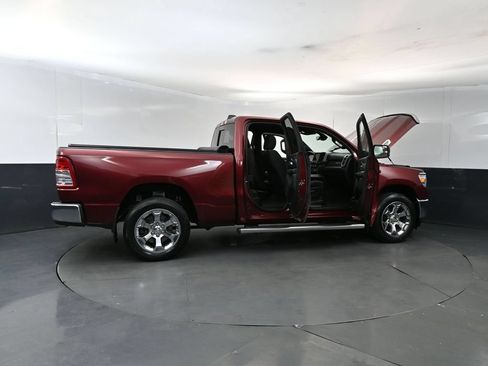 Used 2019 RAM 1500 Big Horn AWD/4WD image 26