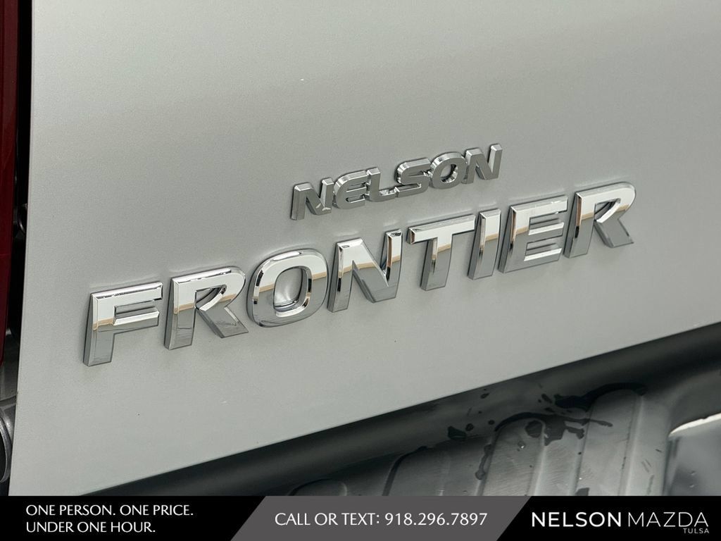Used 2019 Nissan Frontier SV RWD image 15