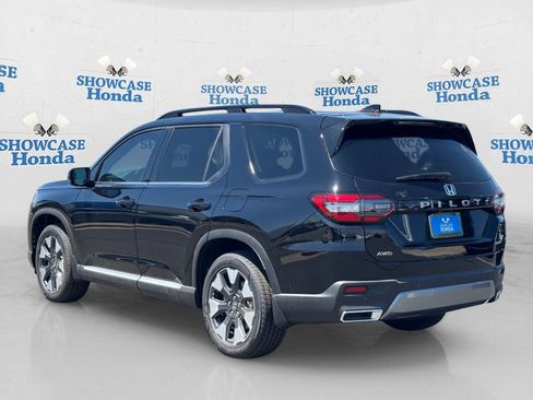 New 2026 Honda Pilot Elite image 2