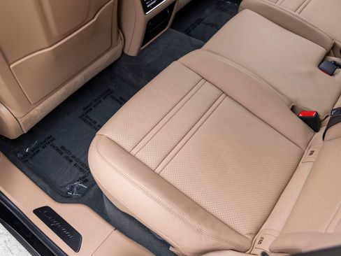Certified 2023 Porsche Cayenne GTS AWD/4WD image 51
