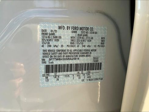 New 2025 Ford Maverick XLT image 13