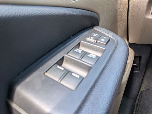 Used 2019 Honda Pilot Touring image 30