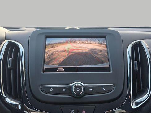 Used 2024 Chevrolet Equinox RS image 24