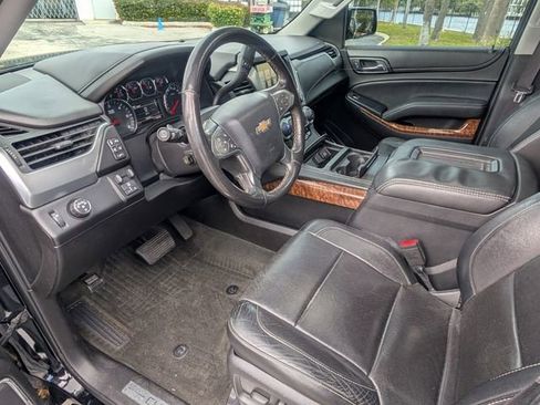 Used 2015 Chevrolet Tahoe LTZ RWD image 10