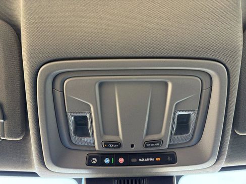 Used 2024 Chevrolet Silverado 2500 W/T image 16