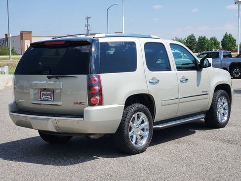 Used 2013 GMC Yukon Denali AWD/4WD image 38