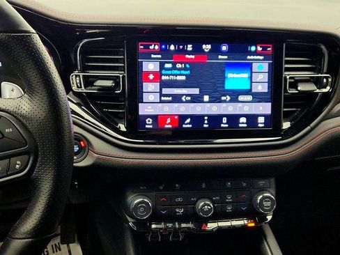 Used 2023 Dodge Durango GT image 18