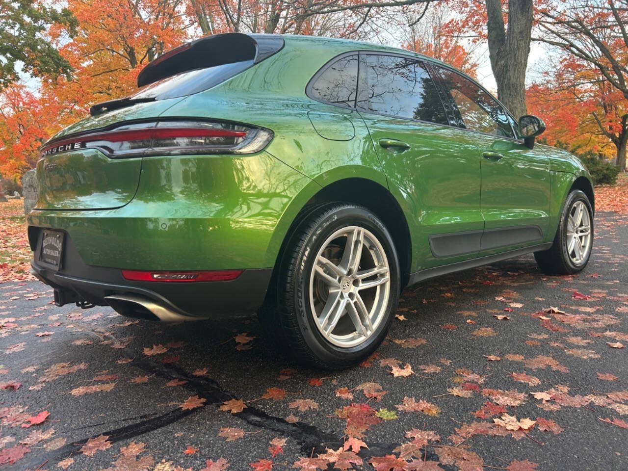 Used 2019 Porsche Macan AWD/4WD image 21