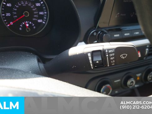 Used 2024 Kia Forte LXS image 16