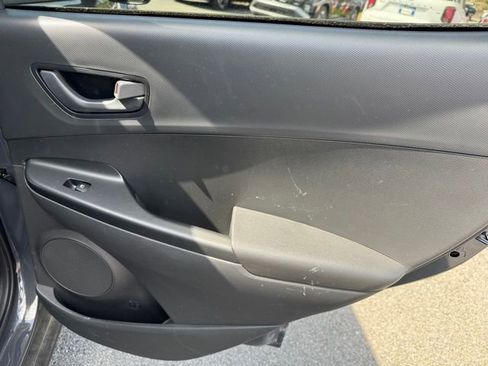 Used 2023 Hyundai Kona SEL image 11