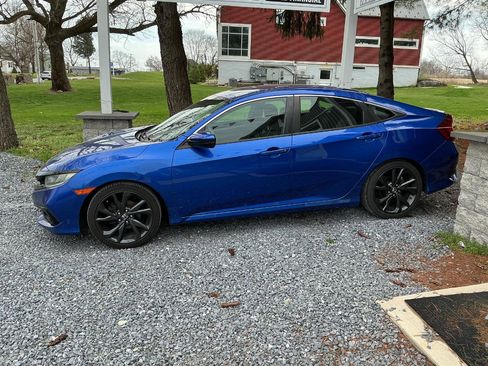 Used 2019 Honda Civic Sport image 8