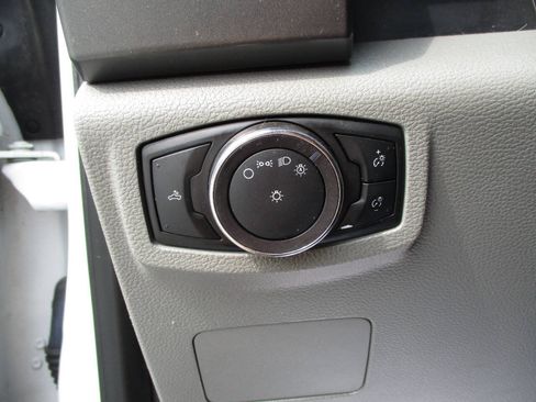 Used 2017 Ford F350 XLT AWD/4WD image 23