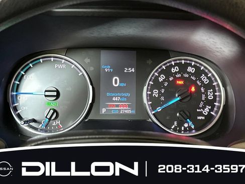 Used 2022 Toyota RAV4 LE AWD/4WD image 23