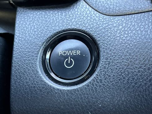 Used 2025 Toyota Camry LE FWD image 23
