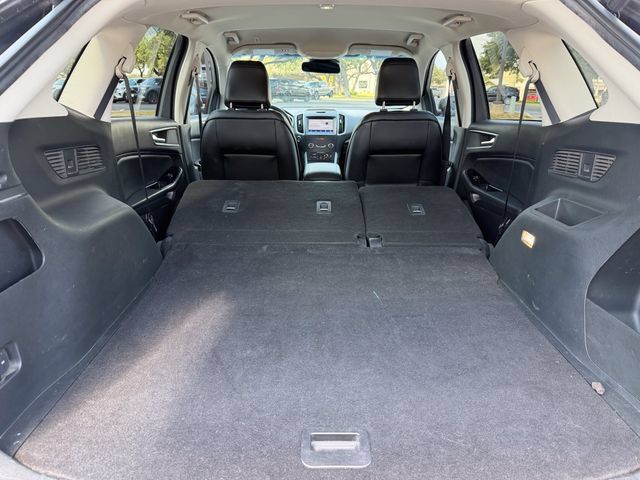 Used 2020 Ford Edge SEL w/ Convenience Package FWD image 19