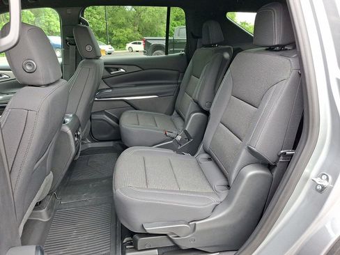Used 2026 Chevrolet Traverse LT w/ Driver Confidence Package AWD/4WD image 13