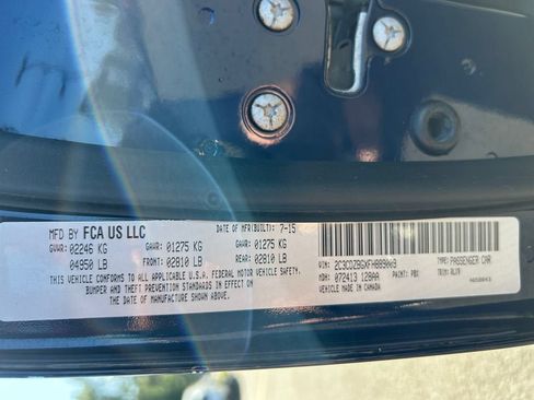 Used 2015 Dodge Challenger SXT Plus w/ Driver Convenience Group RWD image 37