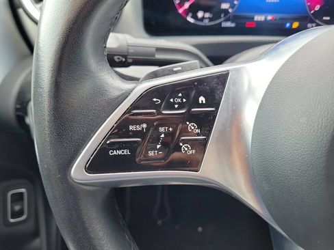 Used 2025 Mercedes-Benz CLA 250 image 24