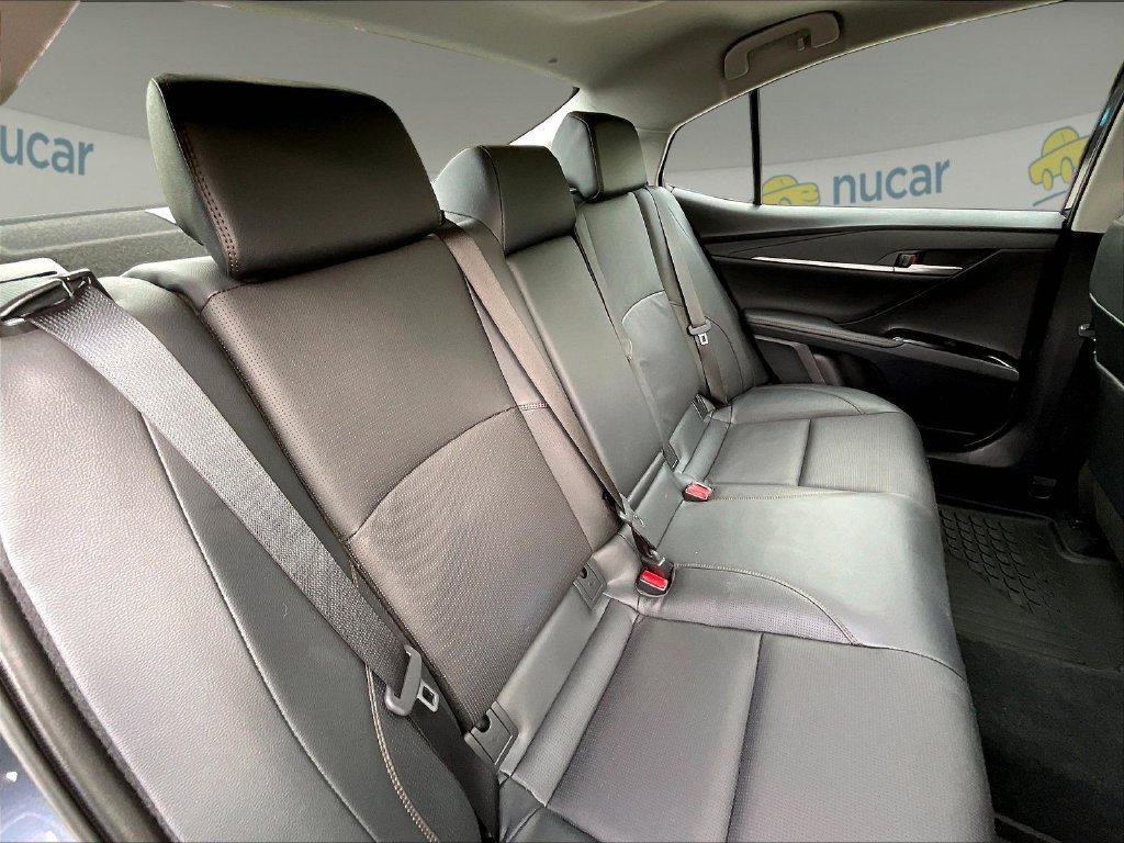 Used 2026 Toyota Camry XLE w/ Premium Plus Package AWD/4WD image 15