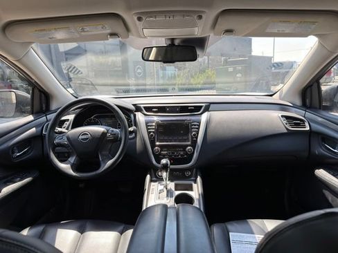 Used 2023 Nissan Murano SV AWD/4WD image 10