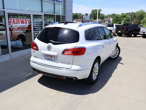 Used 2021 Buick Enclave Essence w/ Sound and Sites Package AWD/4WD image 40