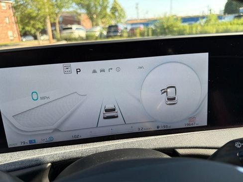 Certified 2023 Kia EV6 Wind AWD/4WD image 19