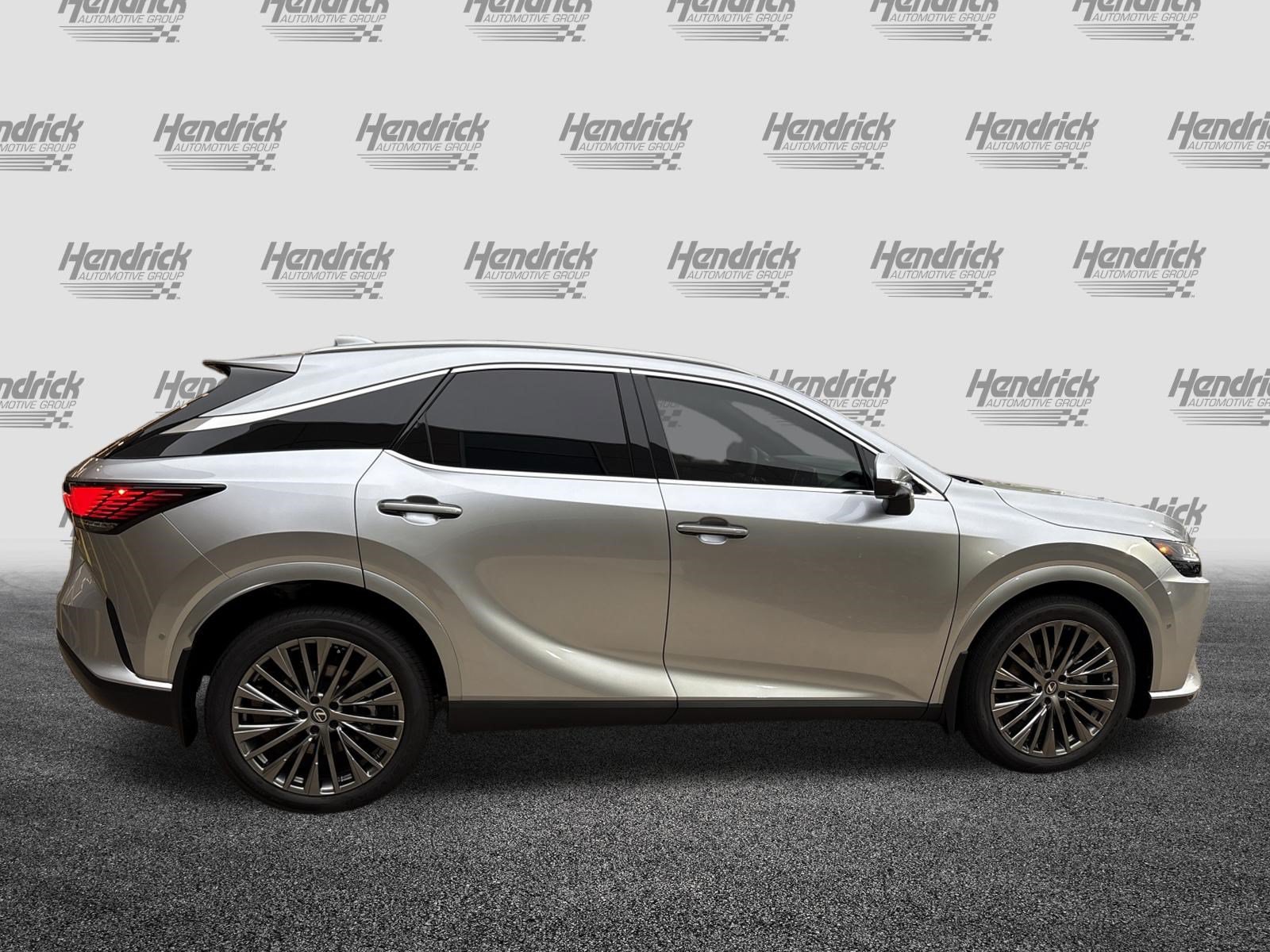 New 2026 Lexus RX 350h w/ Convenience Package AWD/4WD image 10