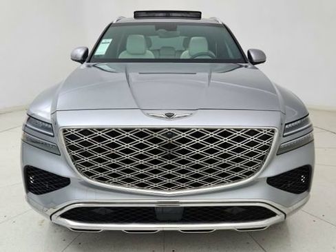 Used 2025 Genesis GV80 3.5T Prestige image 2