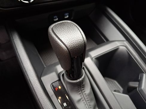 Used 2023 Honda Accord LX image 13