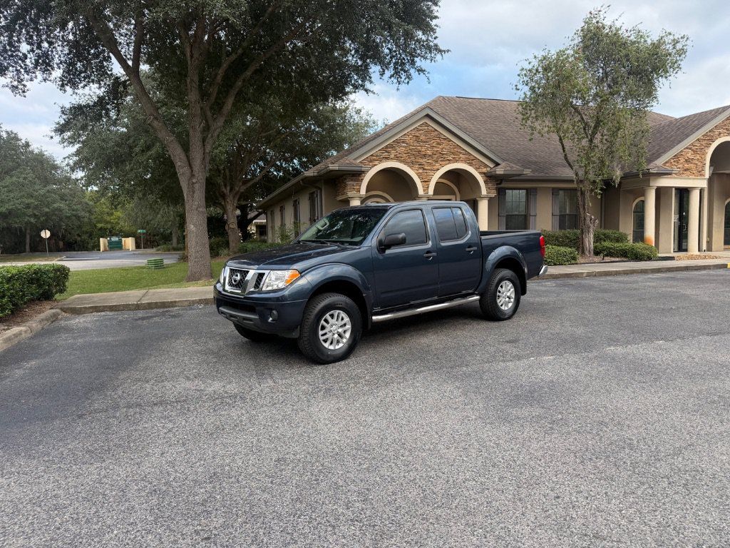 Used 2017 Nissan Frontier SV AWD/4WD image 3
