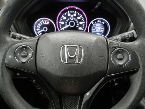 Used 2022 Honda HR-V LX image 15
