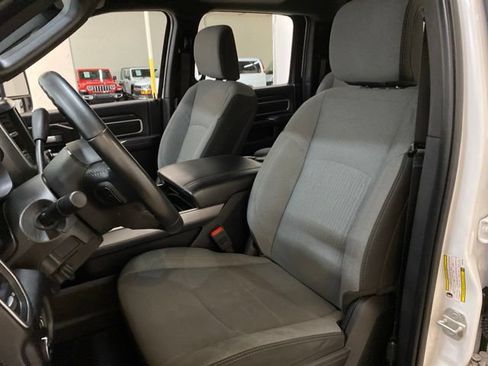 Used 2024 RAM 2500 Big Horn w/ Off Road Package AWD/4WD image 60