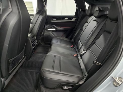 New 2026 Porsche Cayenne AWD/4WD image 21