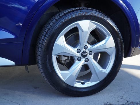 Used 2022 Audi Q5 2.0T Premium Plus w/ Premium Plus Package image 10