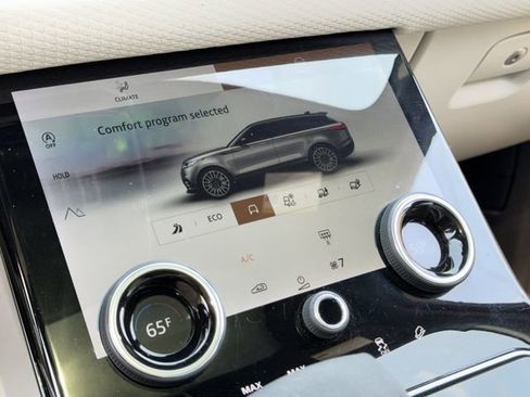 Used 2021 Land Rover Range Rover Velar R-Dynamic S AWD/4WD image 17