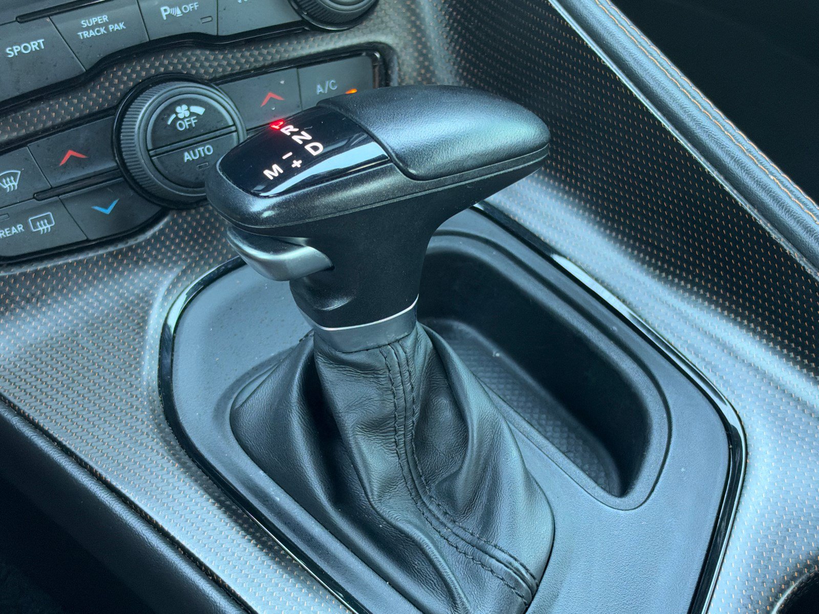 Used 2020 Dodge Challenger R/T RWD image 29