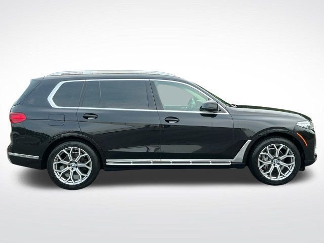Used 2021 BMW X7 xDrive40i w/ Parking Assistance Package AWD/4WD image 8