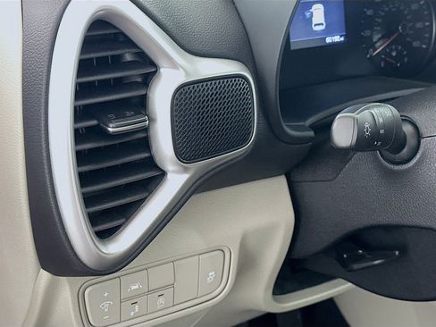 Used 2022 Kia Soul LX w/ Technology Package FWD image 17