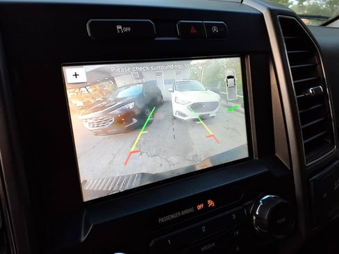 Used 2018 Ford F150 XLT w/ Equipment Group 302A Luxury AWD/4WD image 14