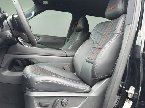Certified 2026 Nissan Armada PRO-4X AWD/4WD image 21