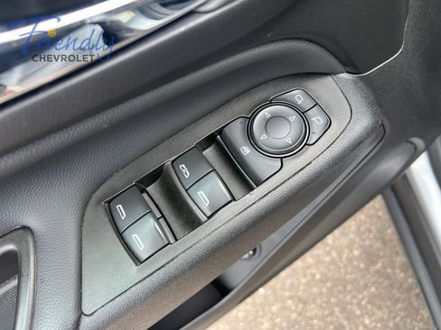Certified 2024 Chevrolet Equinox LT AWD/4WD image 15