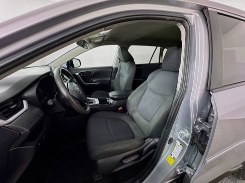 Used 2023 Toyota RAV4 LE FWD image 14