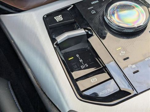 Used 2025 BMW X3 xDrive30i w/ M Sport Package image 12