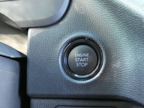 Used 2025 Toyota Tundra SR image 70