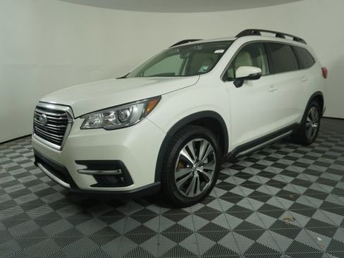 Certified 2022 Subaru Ascent Limited AWD/4WD image 3