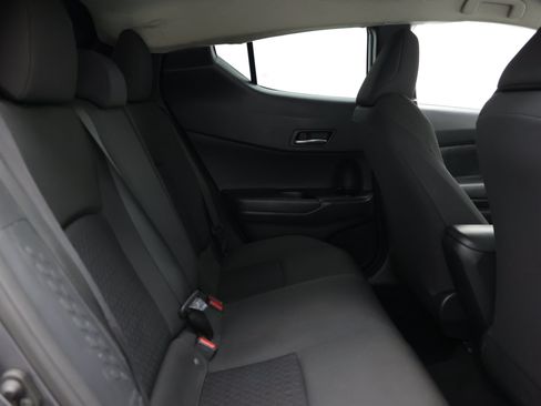 Used 2021 Toyota C-HR LE FWD image 30