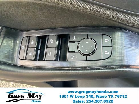 Used 2023 Nissan Rogue S FWD image 20
